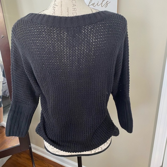 Express sweater - Picture 2 of 5